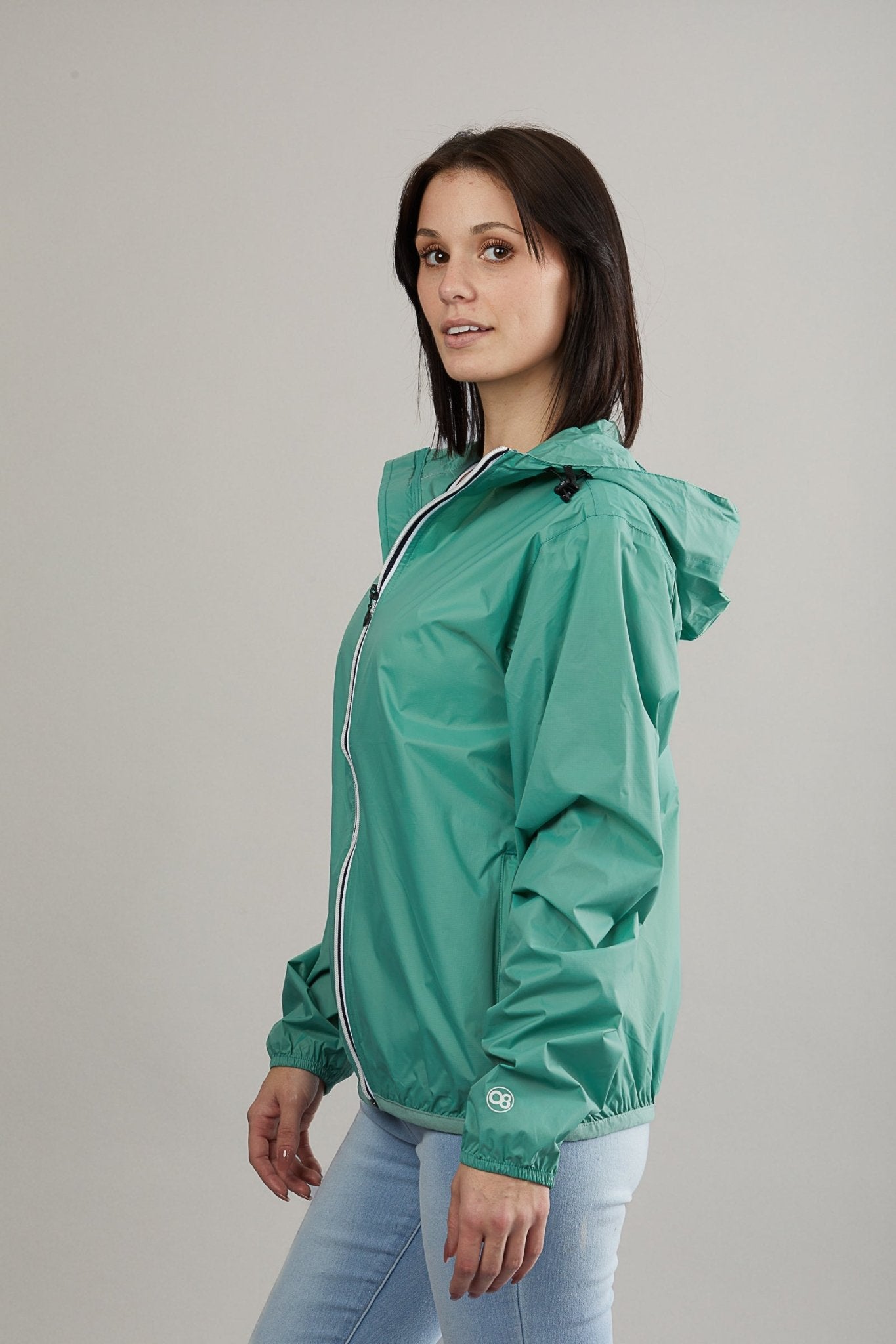 Women's moss green full zip packable rain jacket and windbreaker - O8Lifestyle