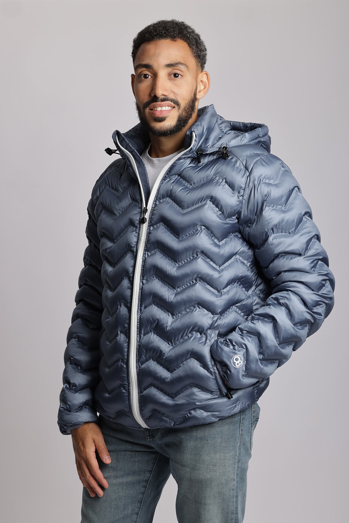 Men's packable puffer jacket in metallic cobalt - O8Lifestyle
